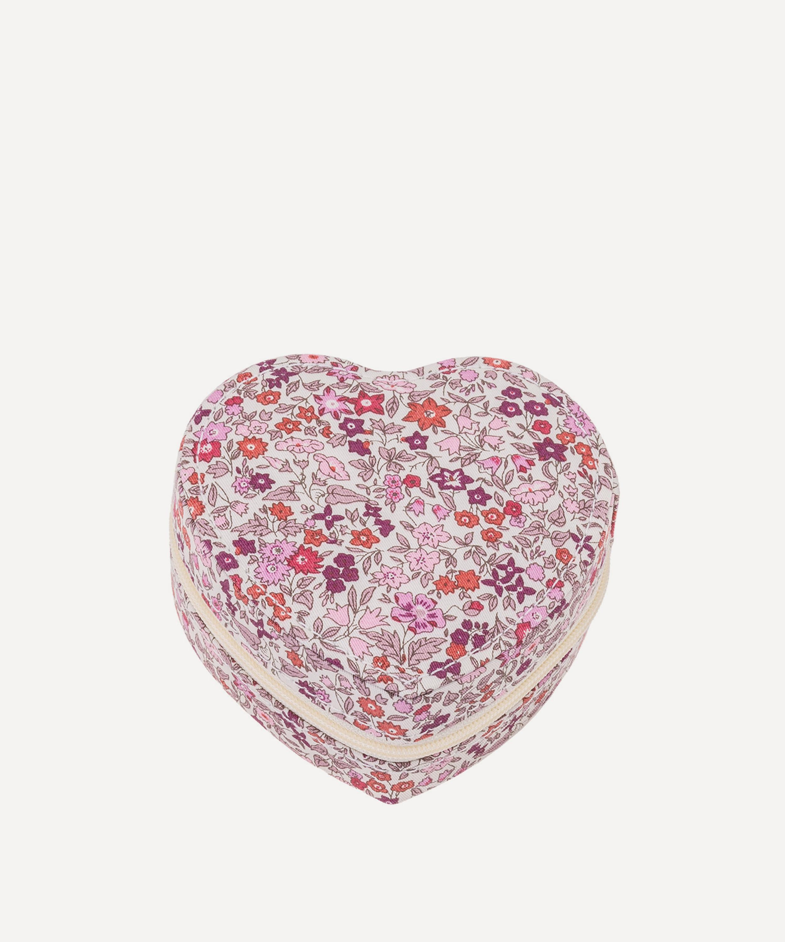 Ava Tana Lawn? Cotton Heart Jewellery Box
