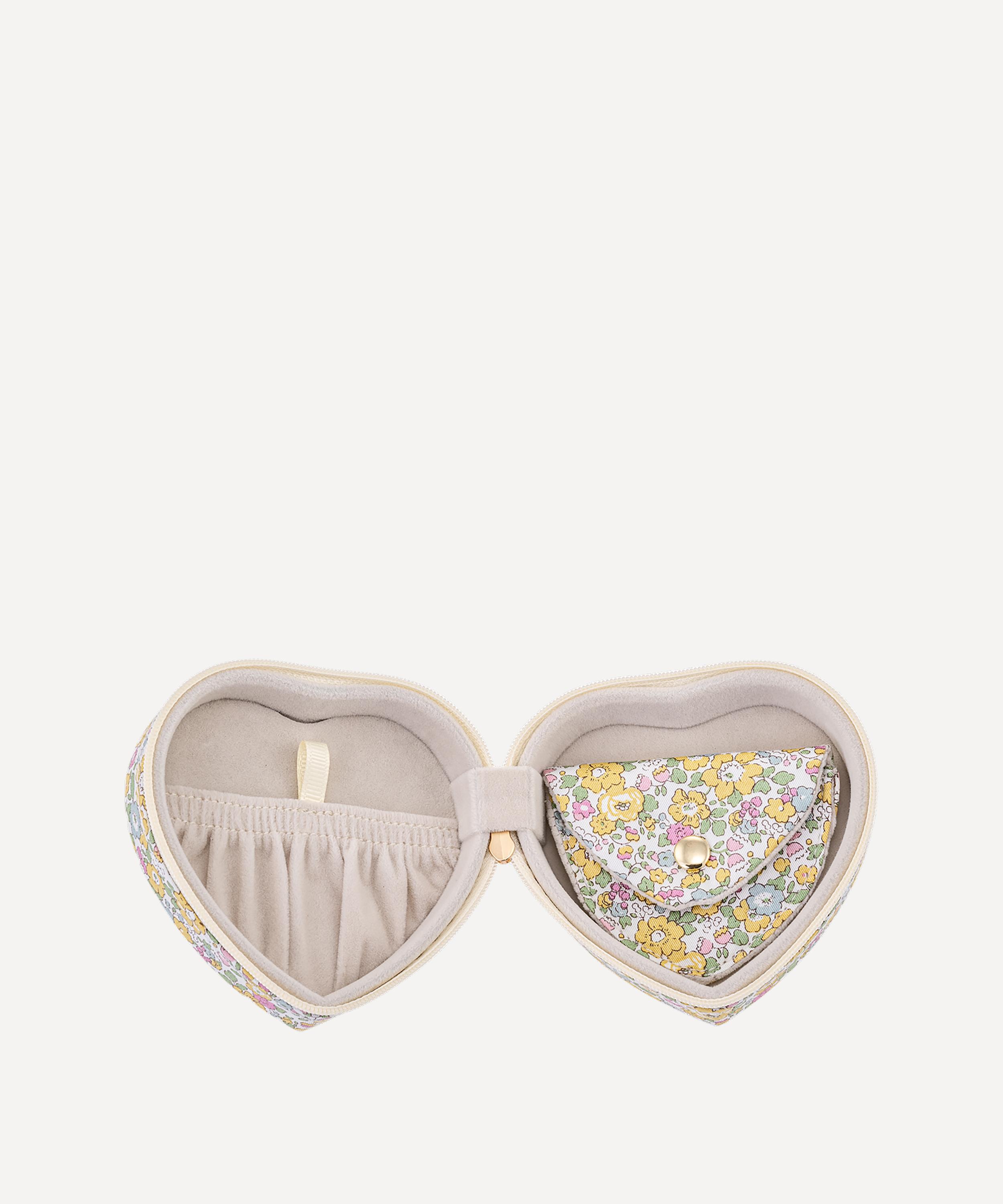 Betsy Ann Tana Lawn? Cotton Heart Jewellery Box