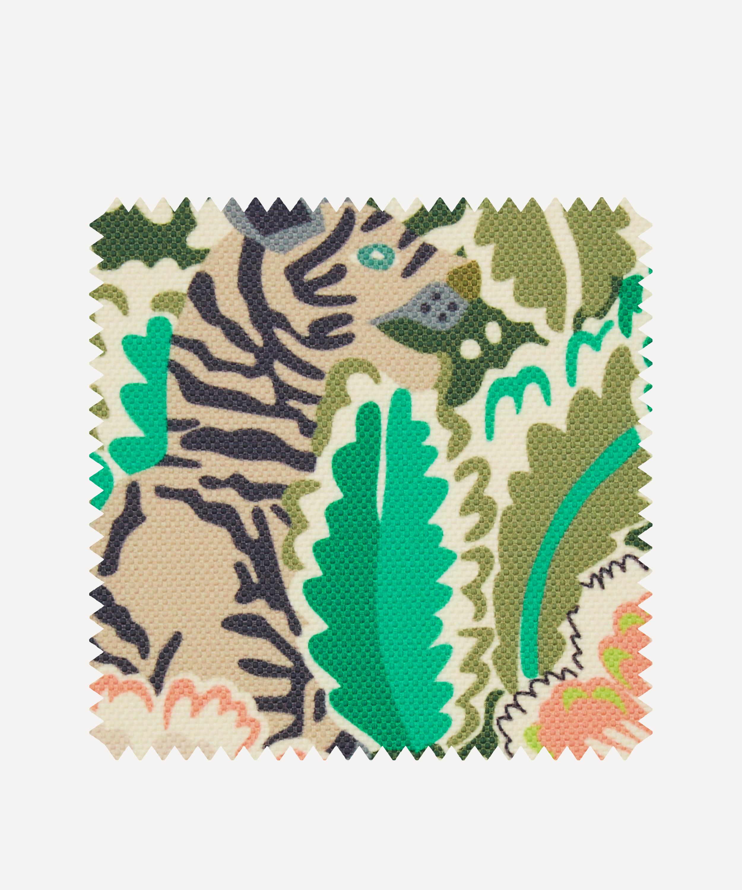 Outdoor Fabric Swatch â Grand Milo Majorelle in Jade