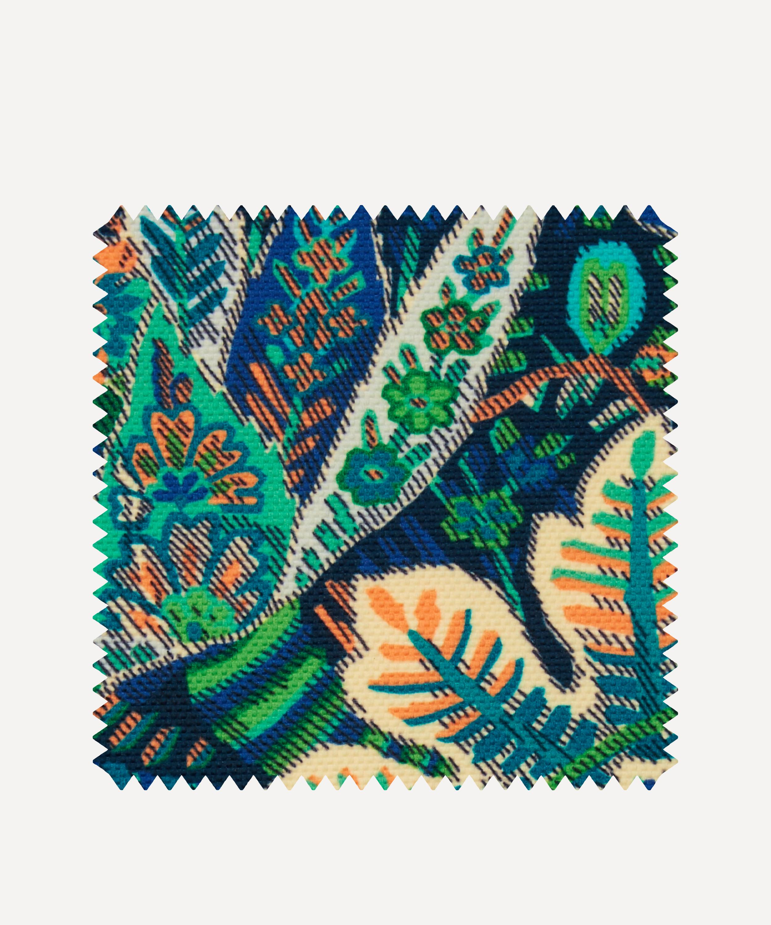 Outdoor Fabric Swatch â Persian Voyage Majorelle in Palm Green
